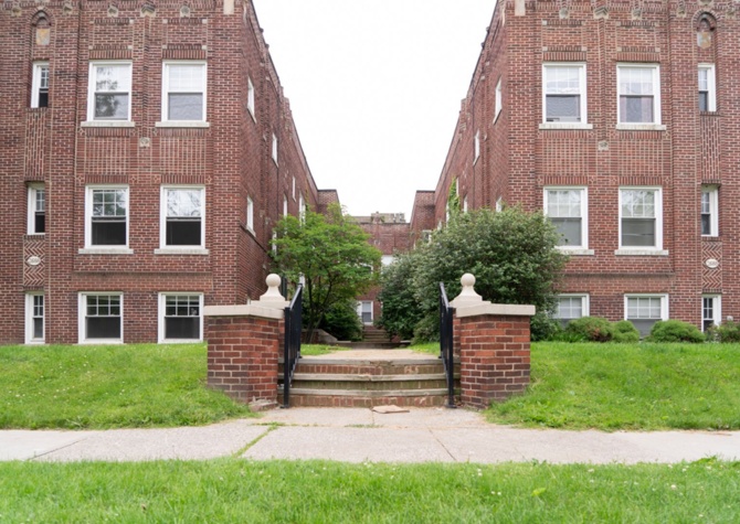 Apartments Near 2688 Mayfield Road
