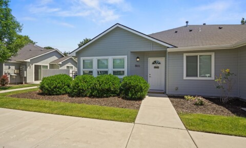 Apartments Near Idaho Updated 2bd/2ba Townhome in Small Community w/Pool for Idaho Students in , ID