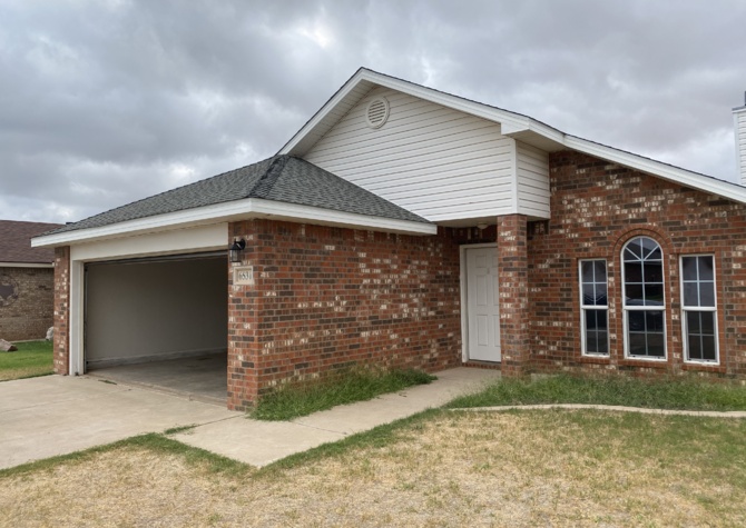 Houses Near spacious 3/2/2 home SW Lubbock (Frenship schools) - 6531 89th