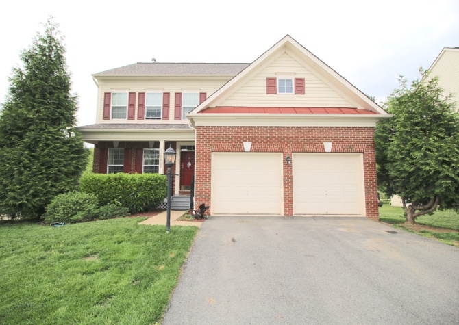 Houses Near Welcome Home!  Large Single family home in Cramers Ridge with 3 finished levels!