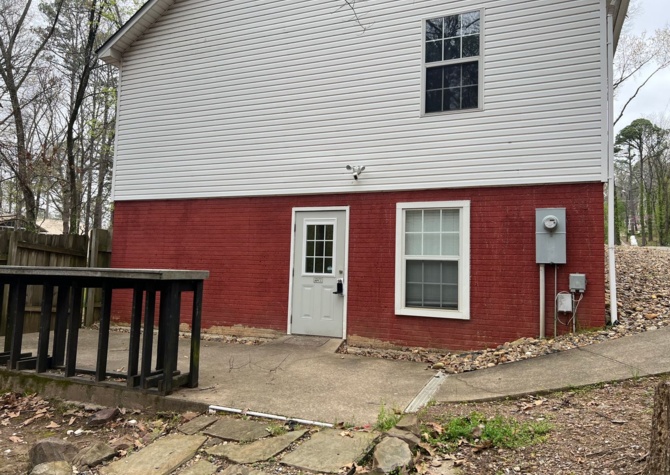 Houses Near 13301 Kanis Rd, Lower Apt, Little Rock AR 72211 - Beautiful and semi-secluded rear entry 2br 1ba rear entry apt