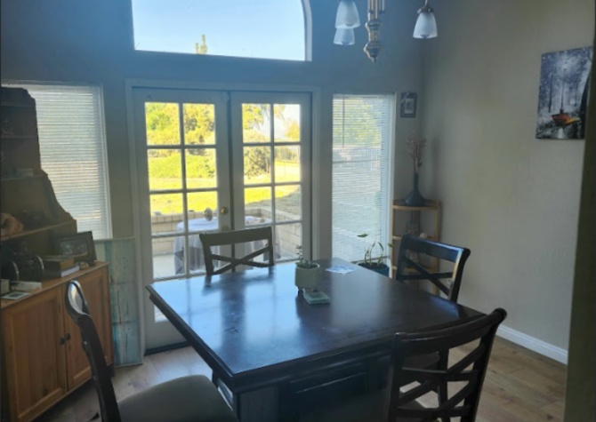 Sublets Near $1,150 / 1br -  Room for rent and Garage in a home with a view (North Chino Hills)