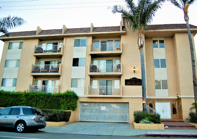 Houses Near Beautiful One-Bedroom Condo for Lease!