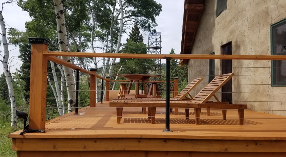 Newly Renovated and Fully Furnished Cabin near Trail Creek