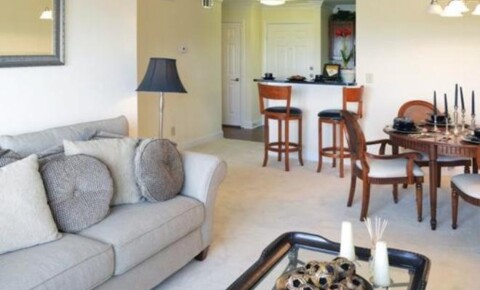 Apartments Near Southern Poly 2500 Pine Tree Rd NE for Southern Polytechnic State University Students in Marietta, GA