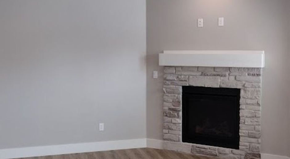 Brand new townhome located in a quiet community! 