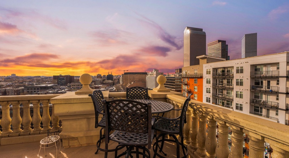 Gorgeous Uptown condo with amazing city views  