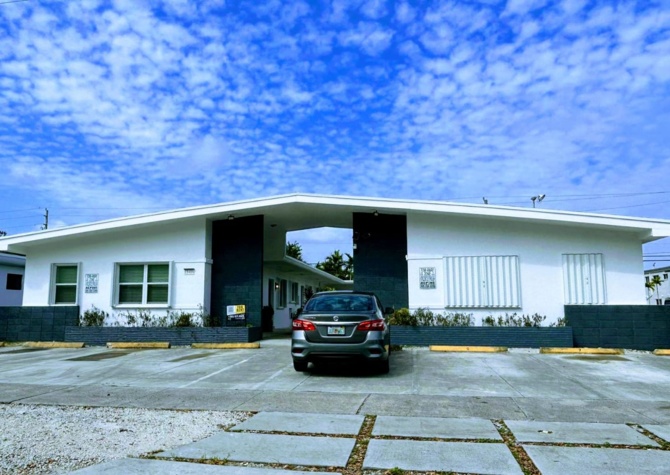 Houses Near Stylish Pet-Friendly Apartments in North Miami - Modern Upgrades, Vibrant Community!
