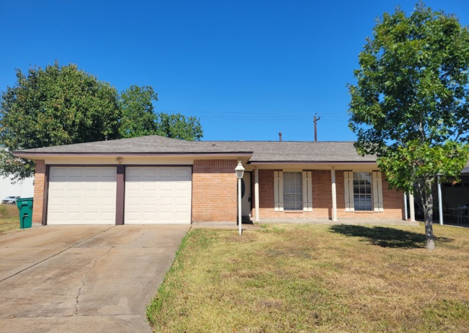 Houses Near Charming 3 bed/2 bath home in Pasadena!