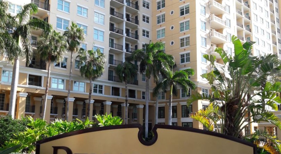 Annual/or short term  Beautifully remodeled 2/2 condo at The Renassance downtown Sarasota