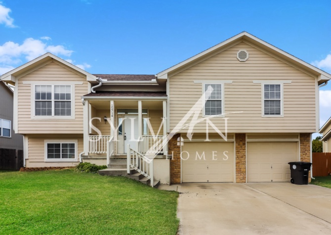 Houses Near Spacious and inviting 3BR 2.5BA home is move-in ready.