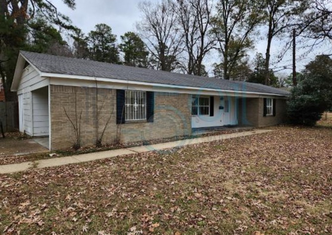 Houses Near Completely Renovated 3BR & 2BA 