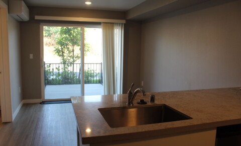 Apartments Near DVC North Gateway Apartments Boutique Living! for Diablo Valley College Students in Pleasant Hill, CA