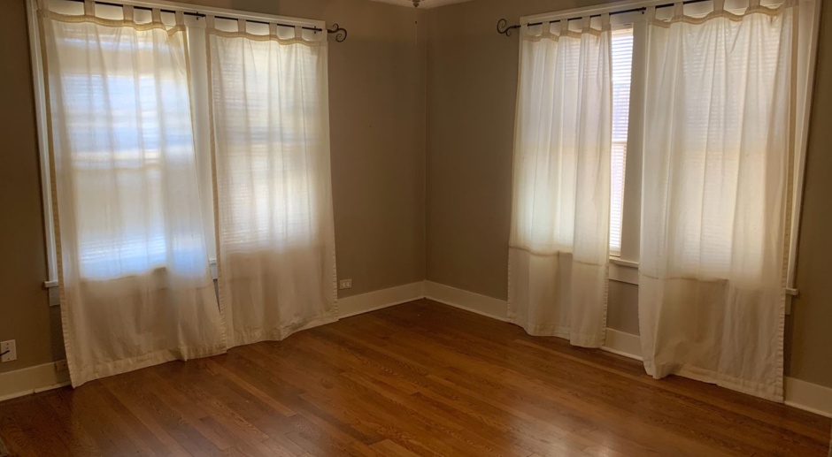 Pre-Leasing For Fall 2024 - Gorgeous 2 Bedroom Near Tech Campus!