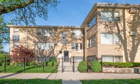 Apartments Near NLU 3757-59 W. 59th St MOBILITY ZONE for National-Louis University Students in Chicago, IL