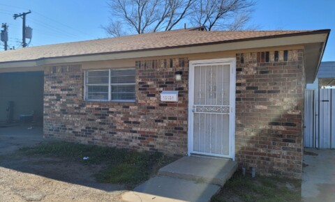 Apartments Near Texas Tech DR 1613 38th Street for Texas Tech University Students in Lubbock, TX