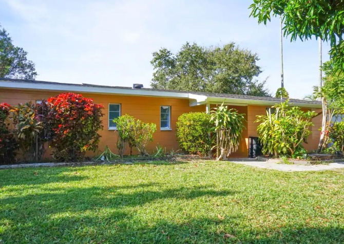 Houses Near Beautiful Vintage Madeira Beach Waterfront Home 4/1.5!