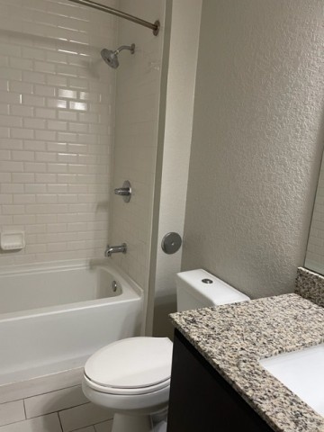 ROOM FOR RENT, ONE BEDROOM WITH PRIVATE BATH/BALCONY IN 3 BD APT AT MODERA.AMAZING AMENITIES
